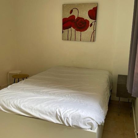 Chambre Cour Apartment Fontaine  Bagian luar foto