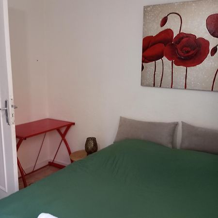 Chambre Cour Apartment Fontaine  Bagian luar foto